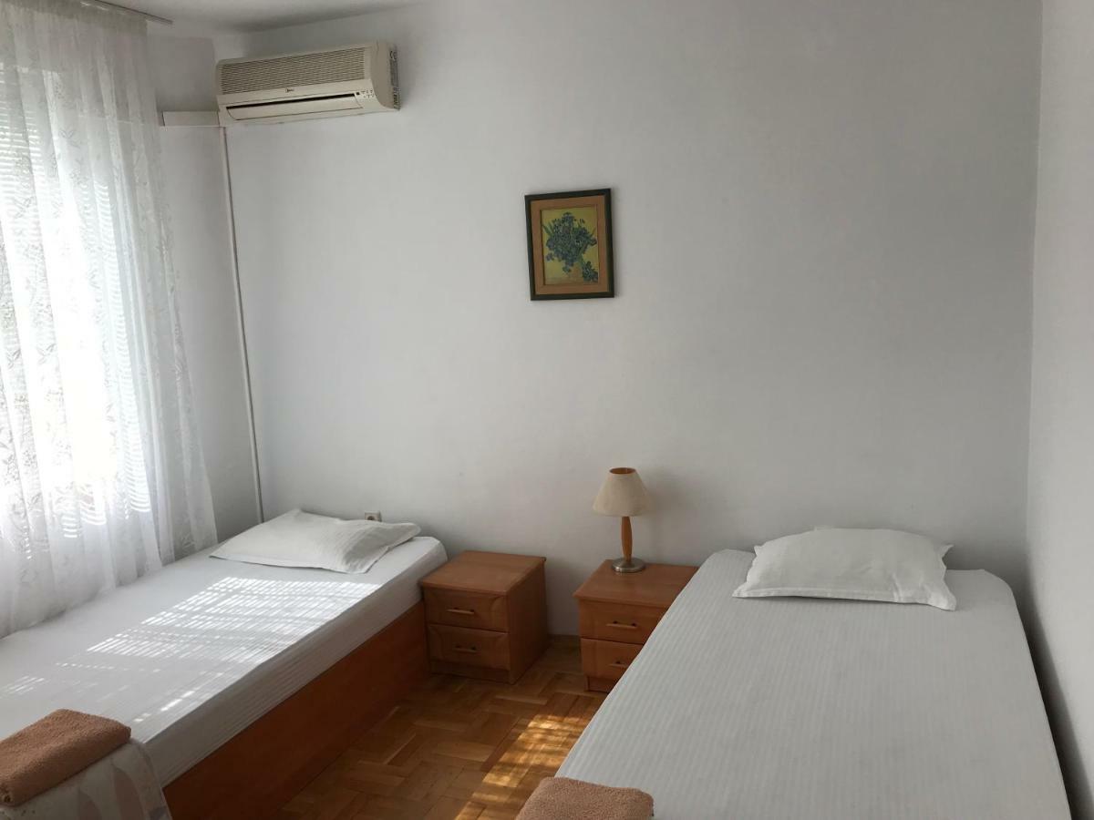 Hotel Milena'S House à Burgas Extérieur photo