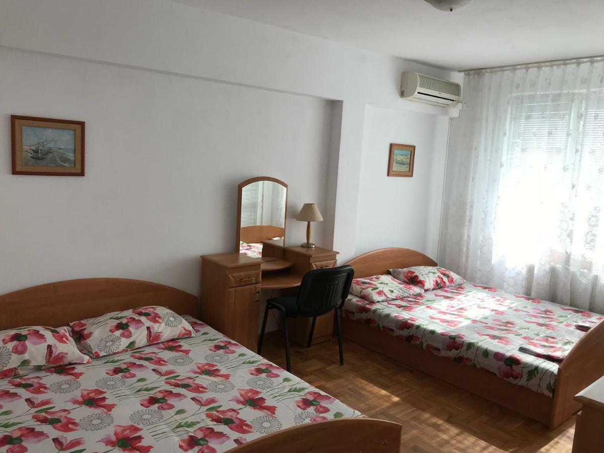 Hotel Milena'S House à Burgas Extérieur photo
